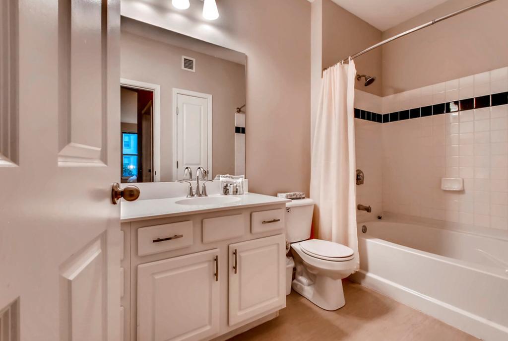 Bluebird Suites In Downtown Providence Exteriör bild