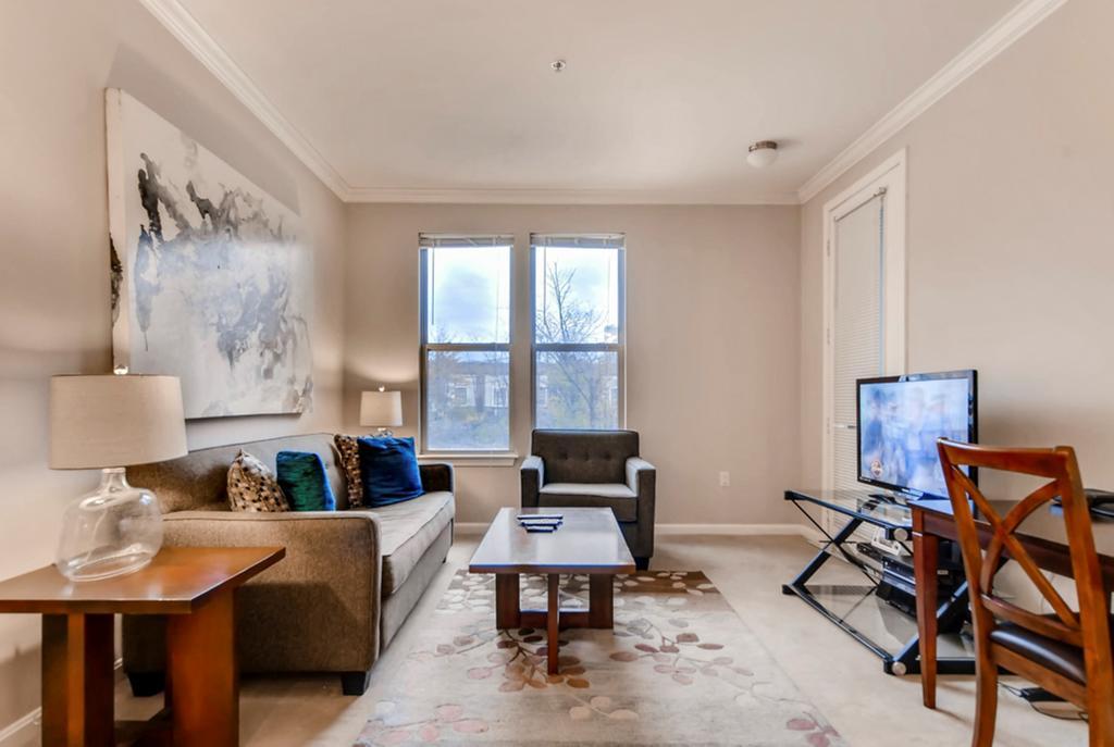 Bluebird Suites In Downtown Providence Exteriör bild
